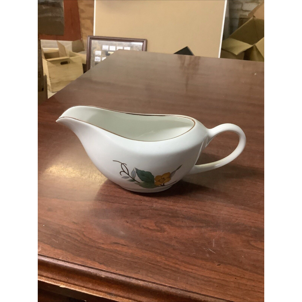 WOODHILL Floral Flower White Ceramic Gravy Boat